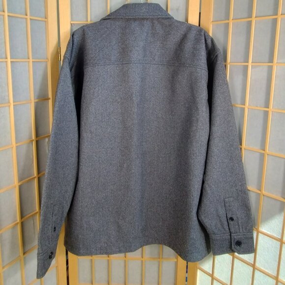 Abercrombie & Fitch Gray Shirt Jacket - Picture 2 of 13